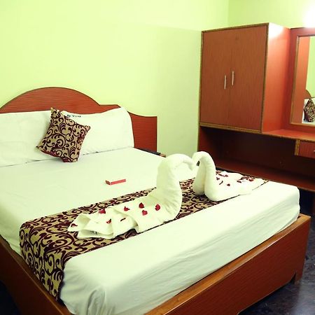 Hotel Vijay โปลลาชี ภายนอก รูปภาพ