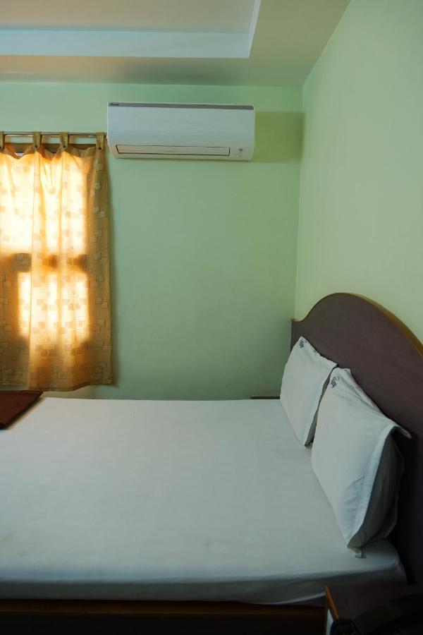 Hotel Vijay โปลลาชี ภายนอก รูปภาพ
